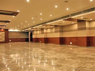 Hotel Grand Thakar Rajkot Exterior foto