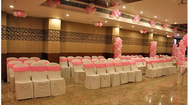 Hotel Grand Thakar Rajkot Exterior foto
