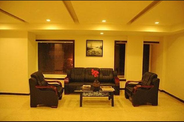 Hotel Grand Thakar Rajkot Exterior foto