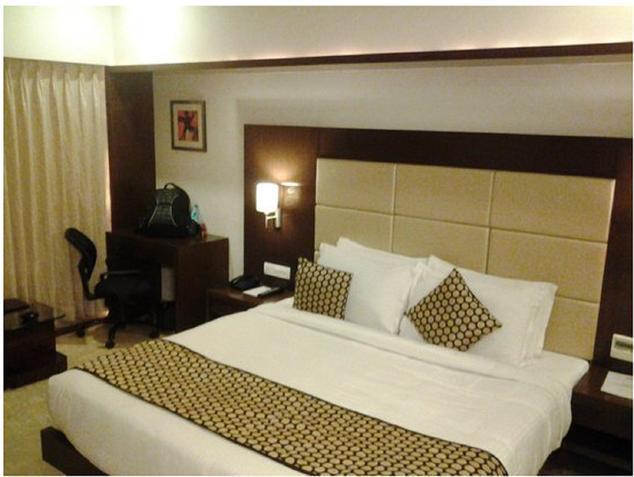 Hotel Grand Thakar Rajkot Exterior foto